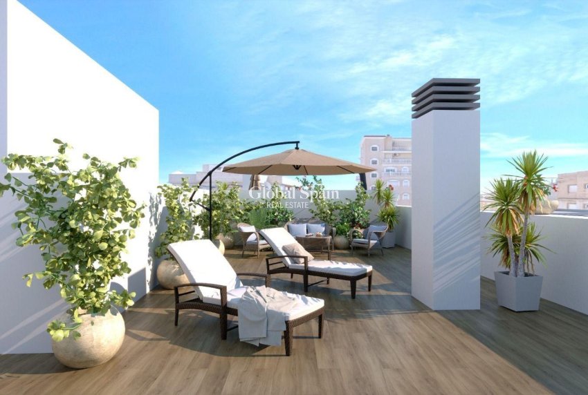 Nueva construcción  - ÁTICO -
TORREVIEJA - Parque de las Naciones