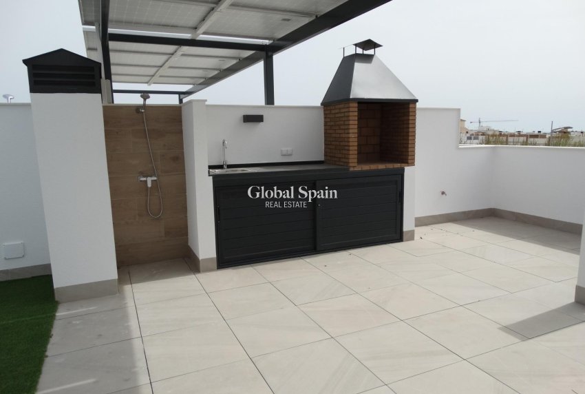 Nueva construcción  - Bungalow en el último piso -
PILAR DE LA HORADADA - pueblo