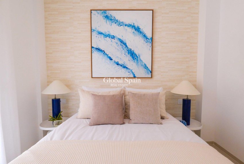 Nueva construcción  - Bungalow en el último piso -
ROJALES - Doña Pepa