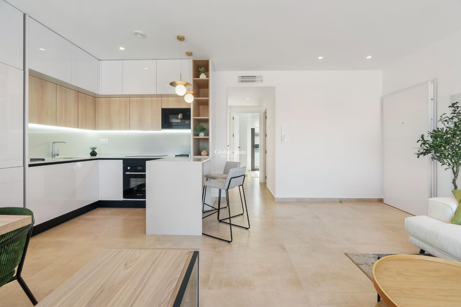 Nueva construcción  - Bungalow en el último piso -
TORREVIEJA - LOS BALCONES - LOS ALTOS