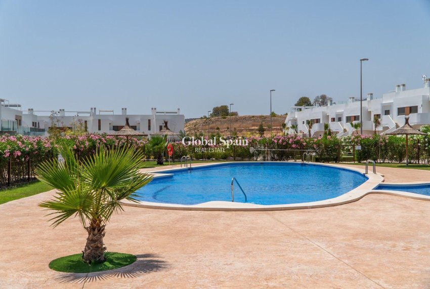 Nueva construcción  - Bungalow en planta baja -
ORIHUELA - Vistabella Golf