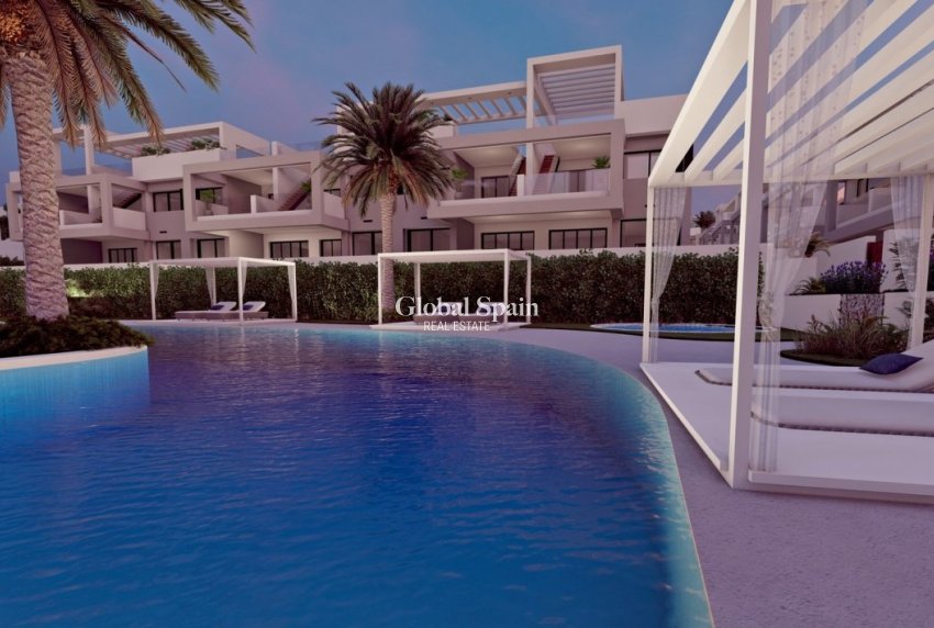 Nueva construcción  - Bungalow en planta baja -
TORREVIEJA - LOS BALCONES - LOS ALTOS