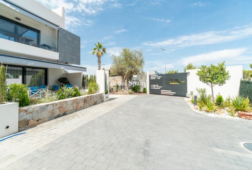 Nueva construcción  - Bungalow en planta baja -
TORREVIEJA - LOS BALCONES - LOS ALTOS