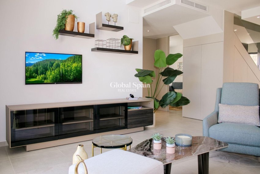 Nueva construcción  - Casa adosada -
ALGORFA - LA FINCA GOLF / ALGORFA