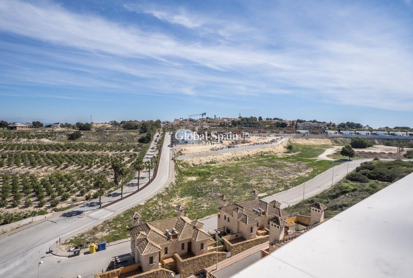 Nueva construcción  - CASA -
ALGORFA - LA FINCA GOLF / ALGORFA