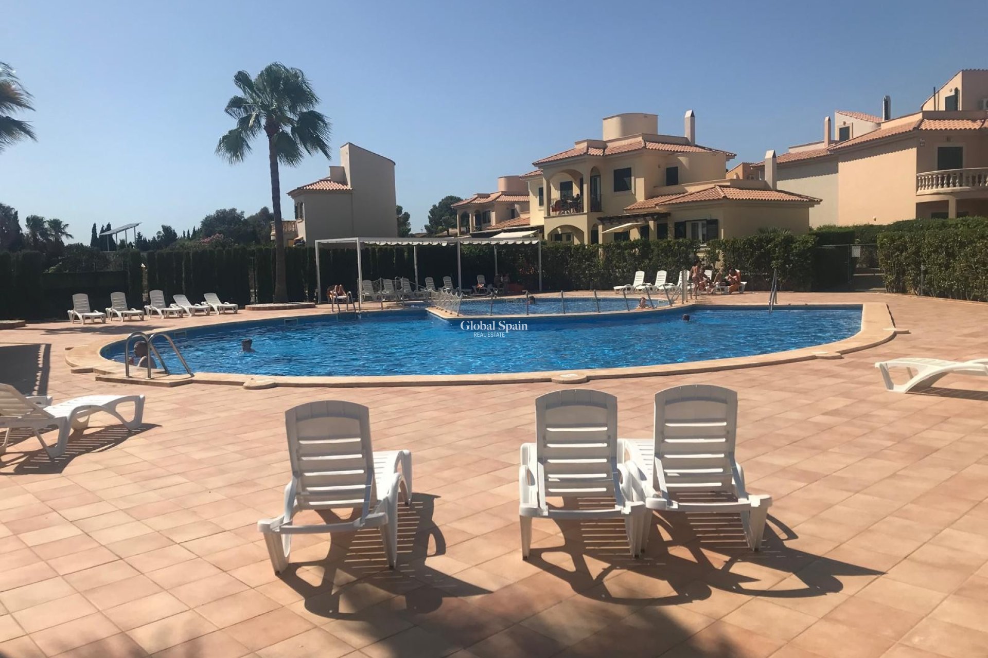 Nueva construcción  - Casa -
CAMPOS