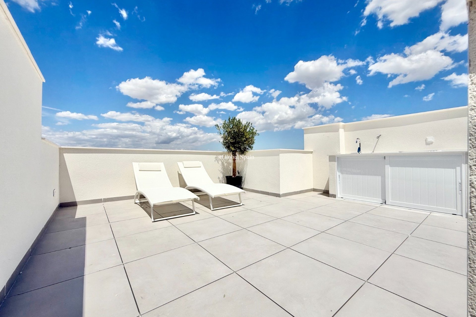 Nueva construcción  - Casa -
COX - Cox