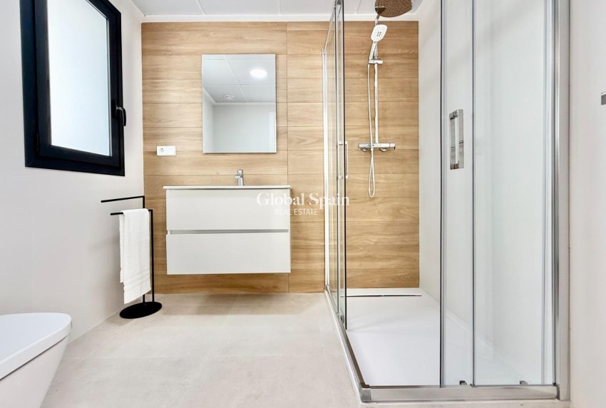 Nueva construcción  - Casa -
COX - San Fernando