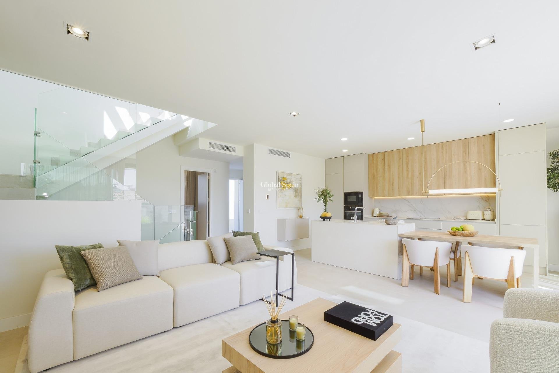 Nueva construcción  - CASA -
FUENGIROLA - Higueron