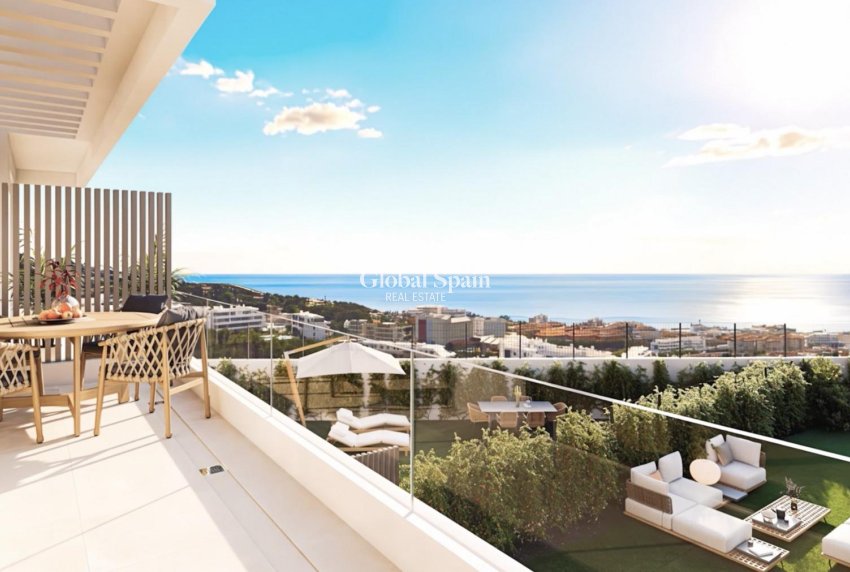 Nueva construcción  - CASA -
FUENGIROLA - Higueron
