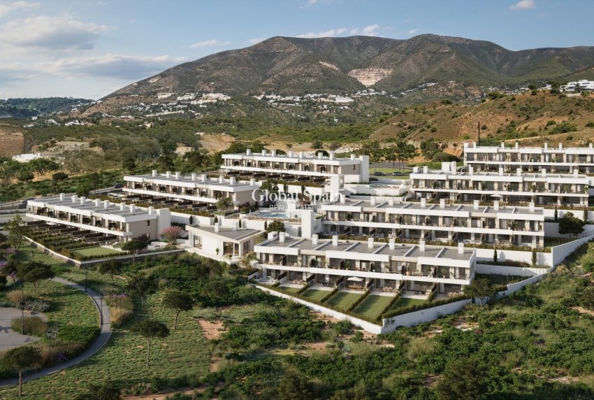 Nueva construcción  - CASA -
FUENGIROLA - Higueron