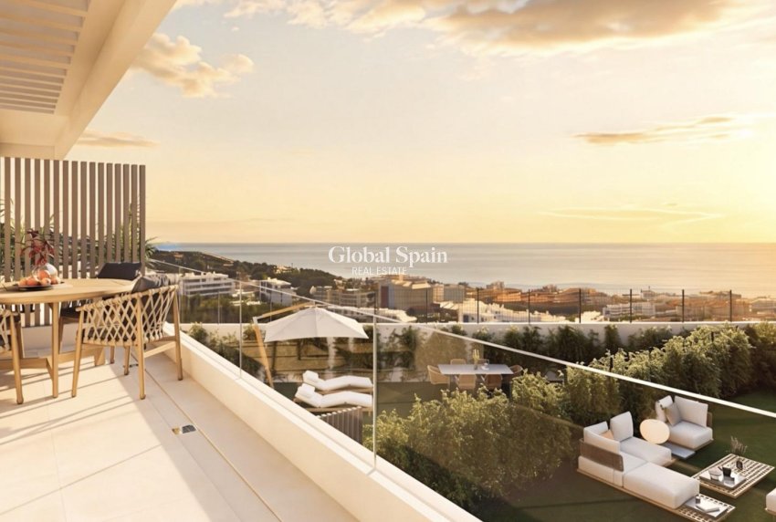 Nueva construcción  - CASA -
FUENGIROLA - Higueron