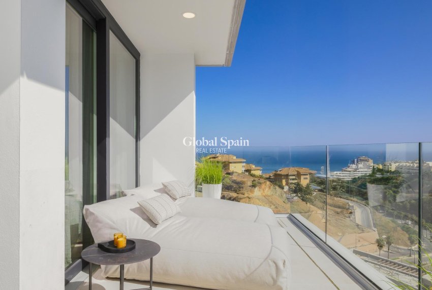 Nueva construcción  - CASA -
FUENGIROLA - Higueron