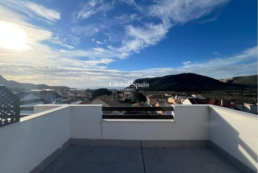 Nueva construcción  - CASA -
LA UNIÓN - centro