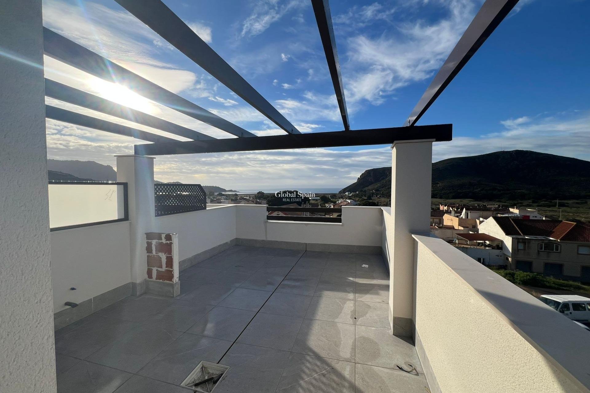 Nueva construcción  - CASA -
LA UNIÓN - centro