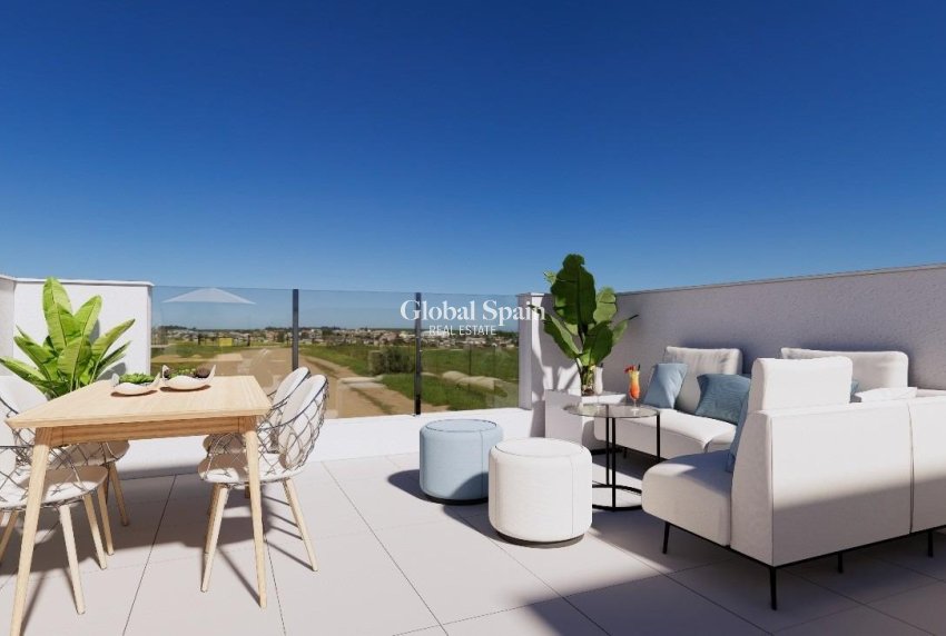 Nueva construcción  - CASA -
LOS ALCÁZARES