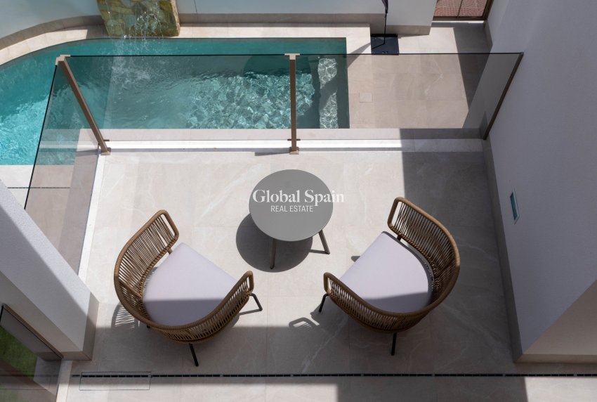 Nueva construcción  - CASA -
LOS ALCÁZARES