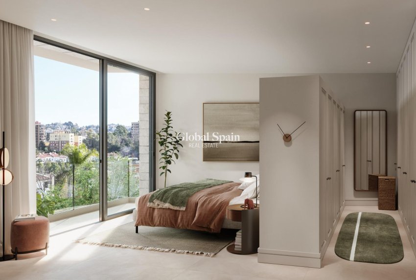 Nueva construcción  - CASA -
MÁLAGA - Pedregalejo