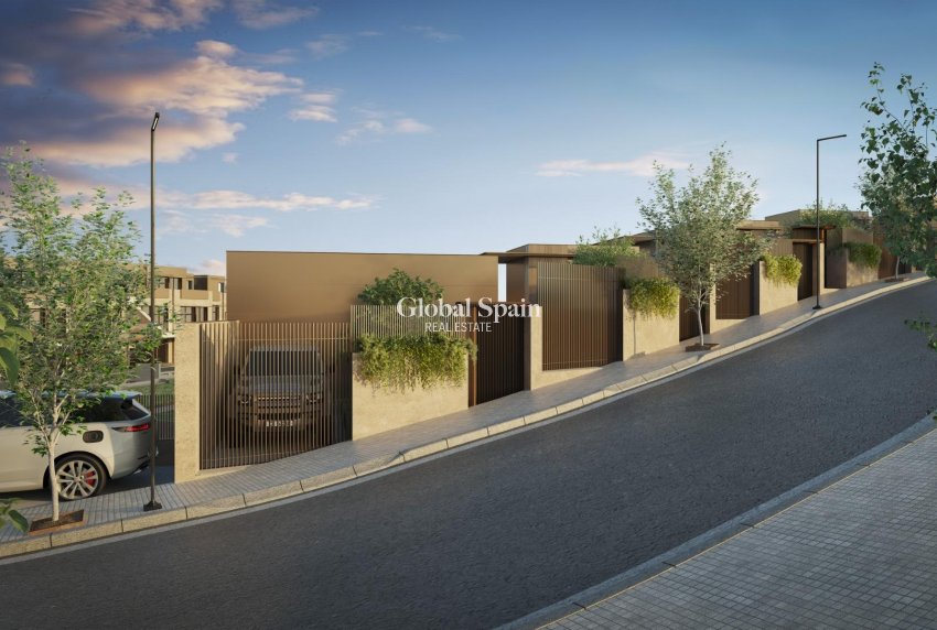 Nueva construcción  - CASA -
MARBELLA - Elviria