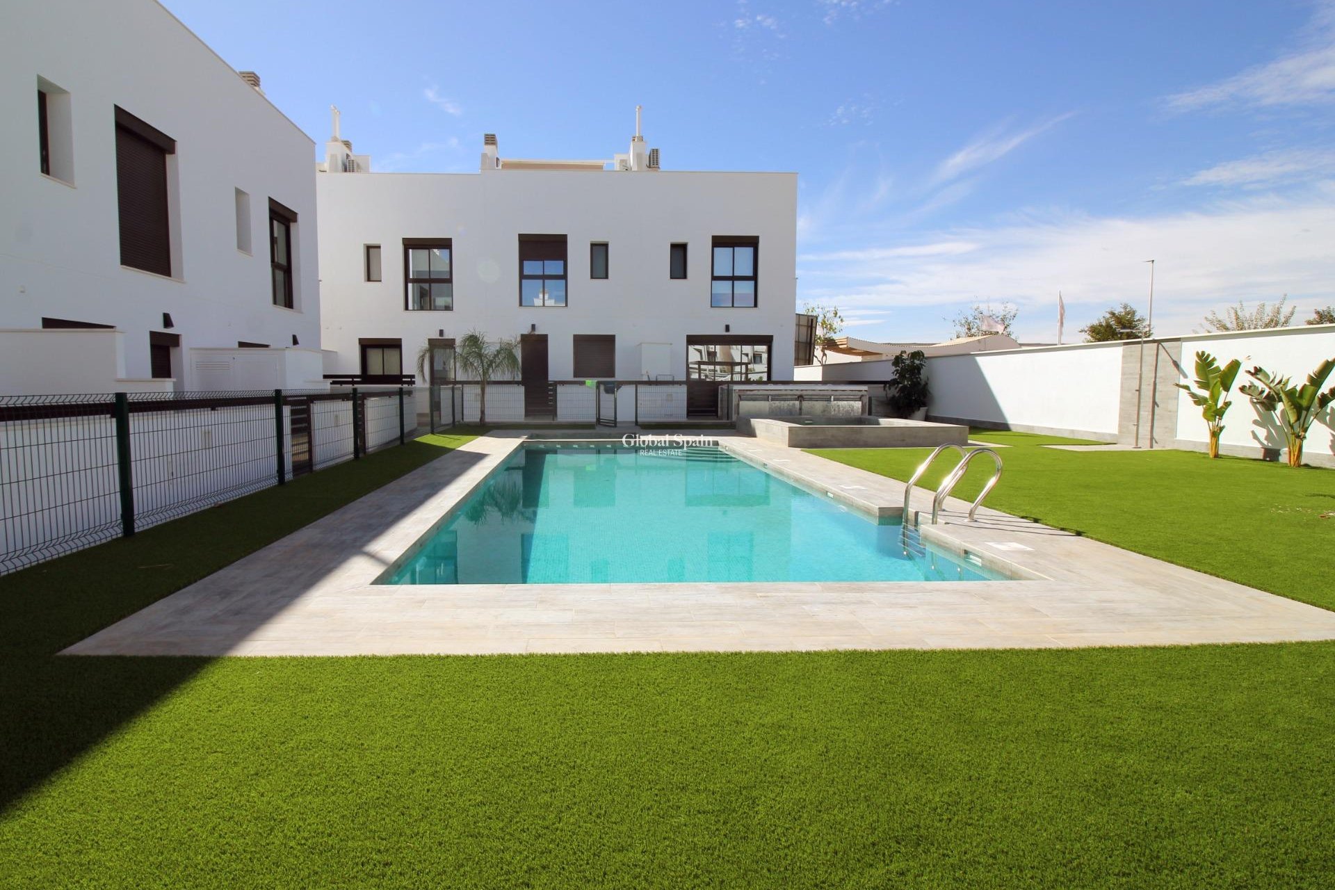 Nueva construcción  - CASA -
PILAR DE LA HORADADA - parque Andromeda