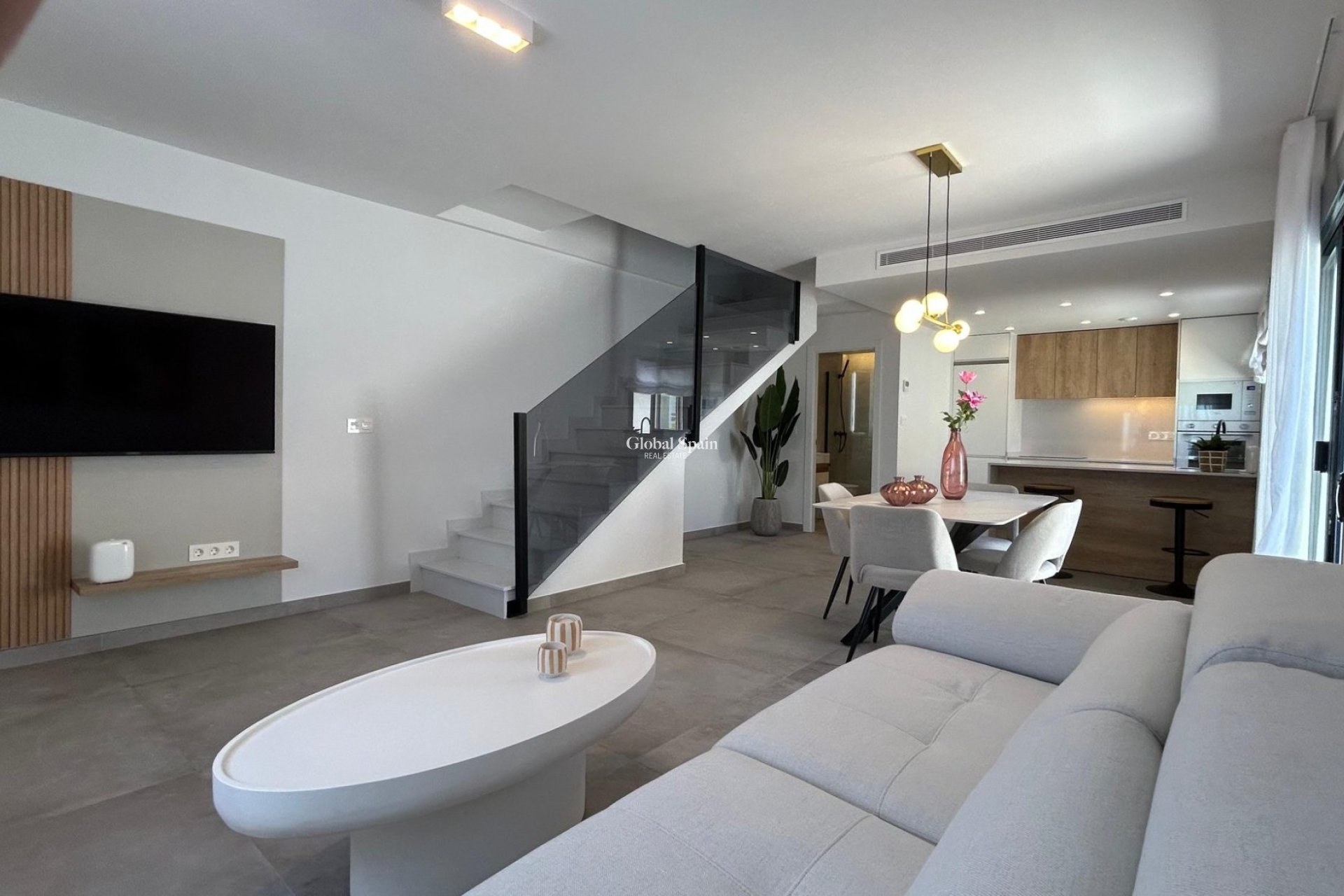 Nueva construcción  - CASA -
PILAR DE LA HORADADA