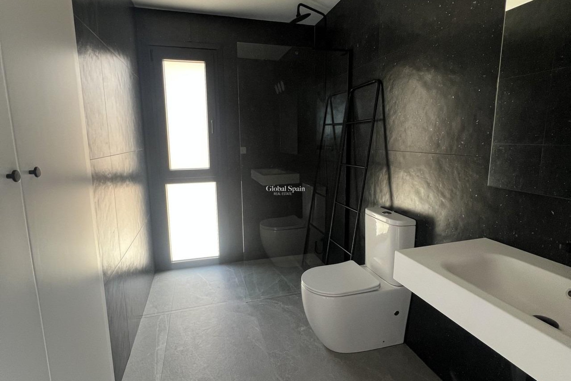 Nueva construcción  - CASA -
POLOP - PAU1