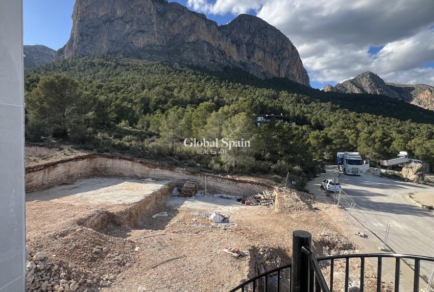 Nueva construcción  - CASA -
POLOP - PAU1