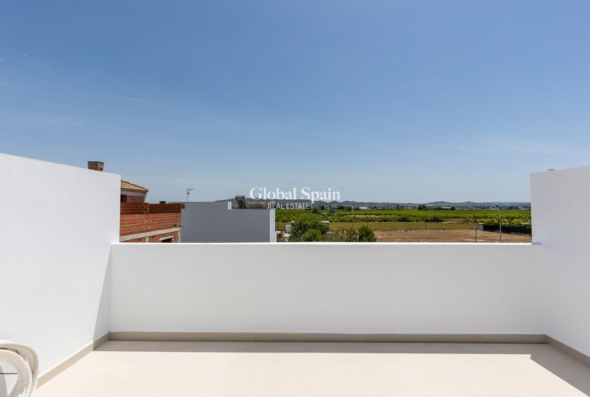 Nueva construcción  - CASA -
RAFAL