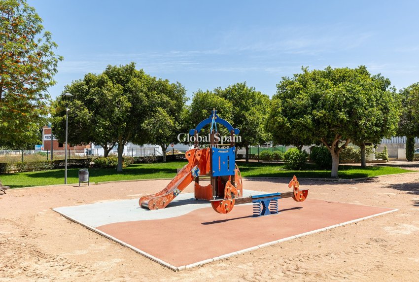 Nueva construcción  - CASA -
RAFAL