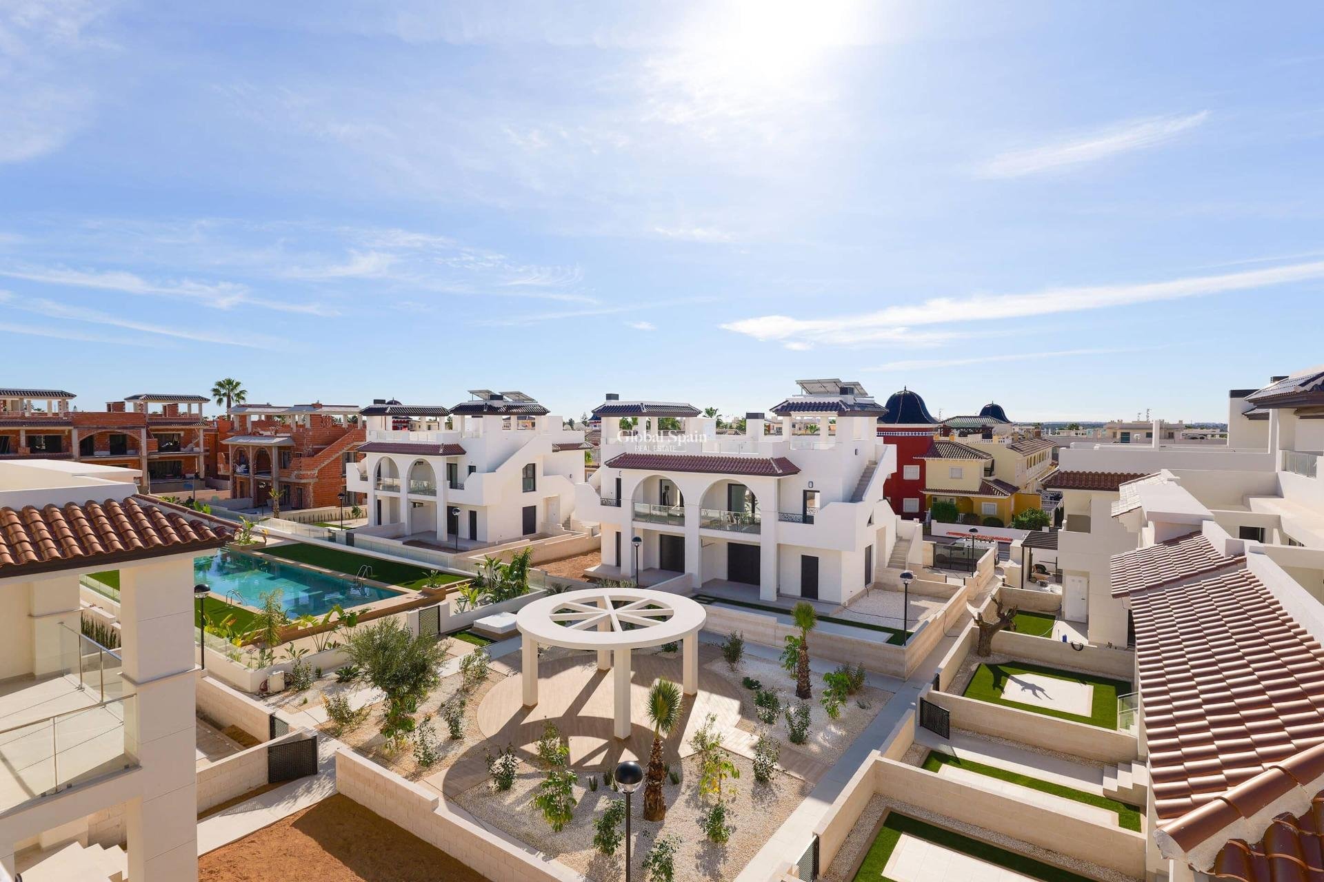 Nueva construcción  - Casa -
ROJALES - Doña Pepa