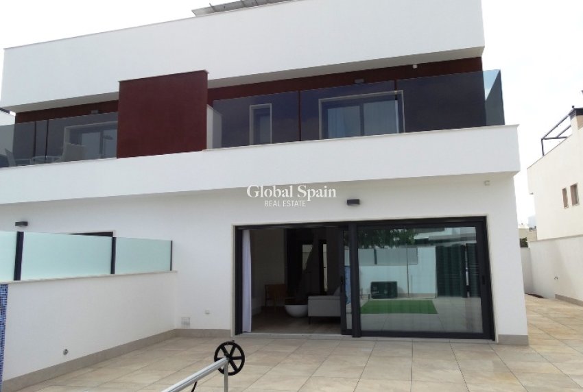 Nueva construcción  - Casa -
Santiago de Ribeira - Santiago de la ribera