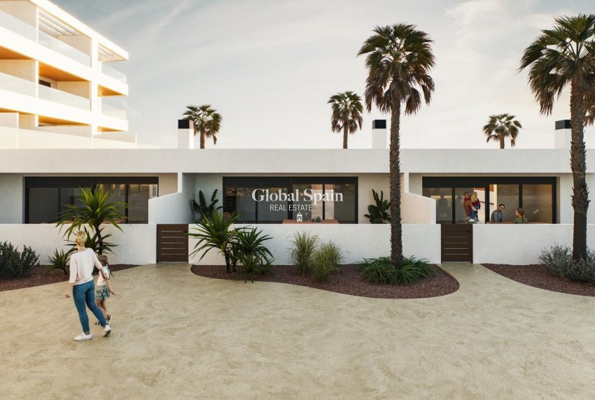 Nueva construcción  - CASA -
TORREVIEJA - Los Frutales