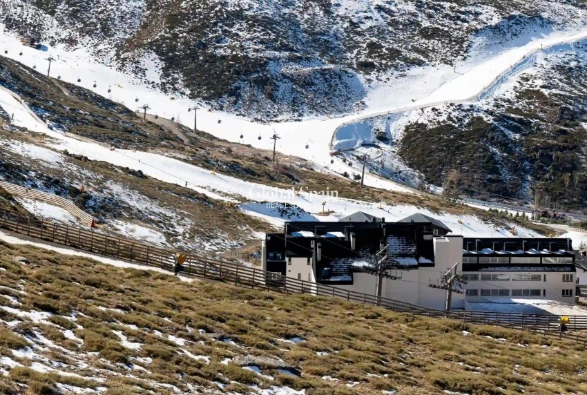 Nueva construcción  - Estudio -
Monachil - Sierra Nevada Ski