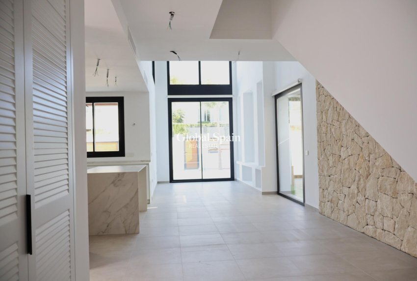 Nueva construcción  - VILLA -
ALFAZ DEL PI - El Albir