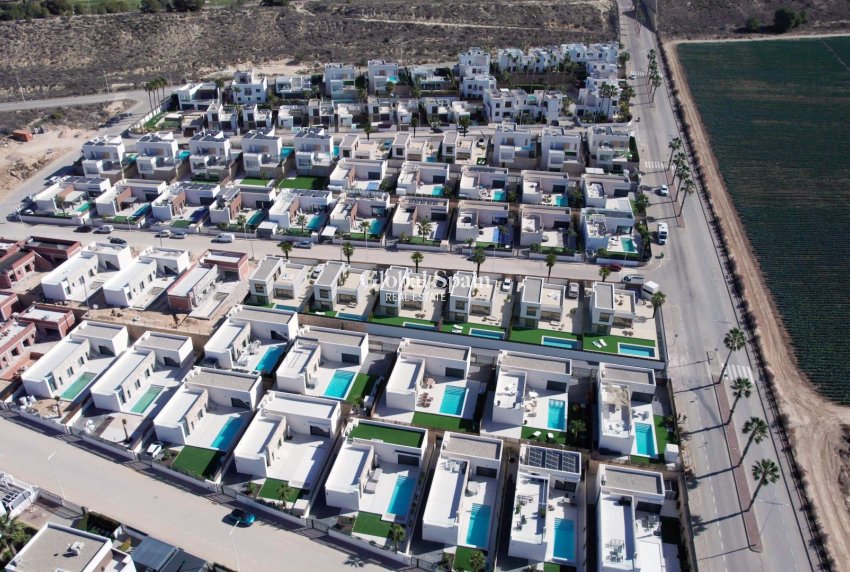 Nueva construcción  - Villa -
ALGORFA - LA FINCA GOLF / ALGORFA