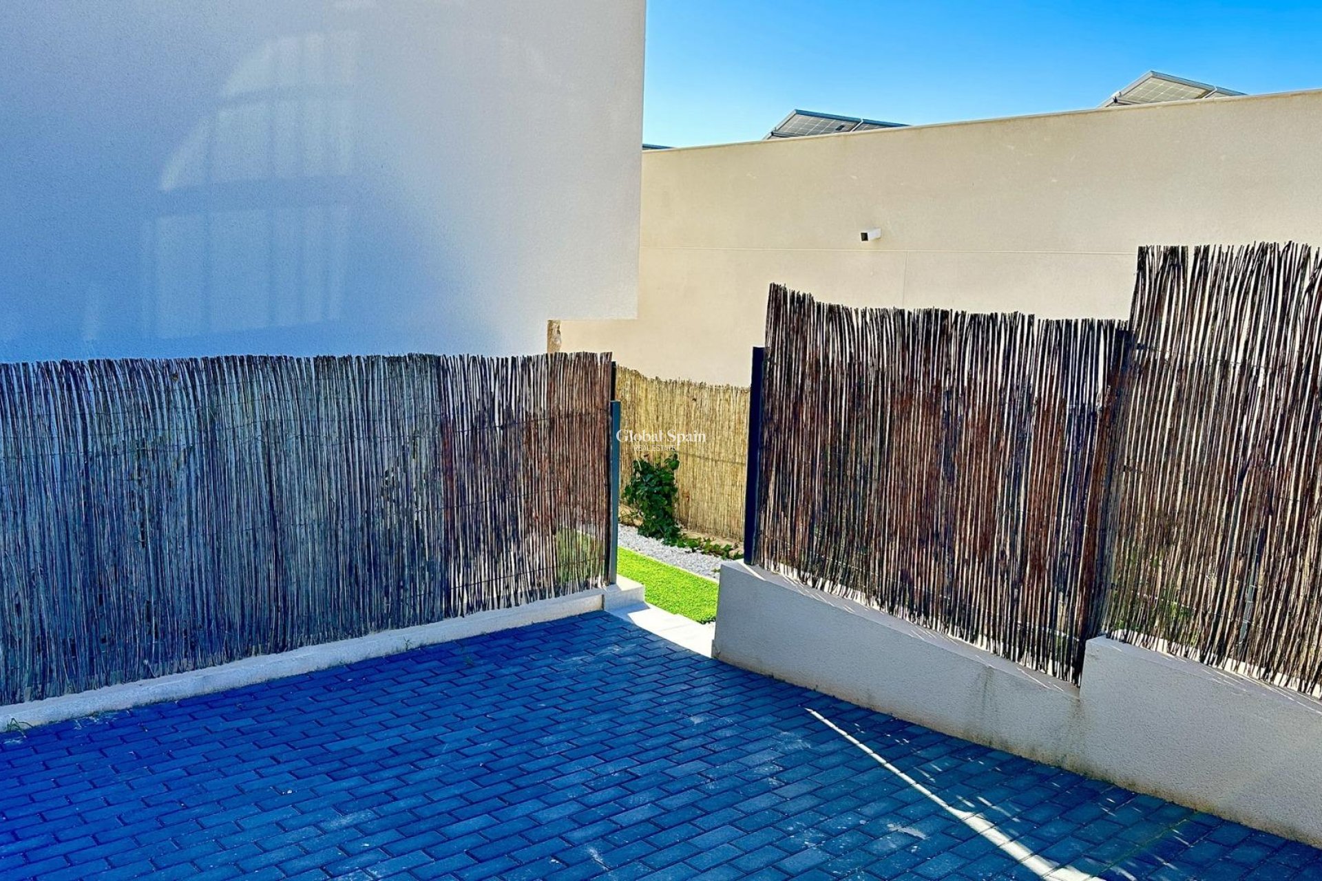 Nueva construcción  - Villa -
ALGORFA - LA FINCA GOLF / ALGORFA