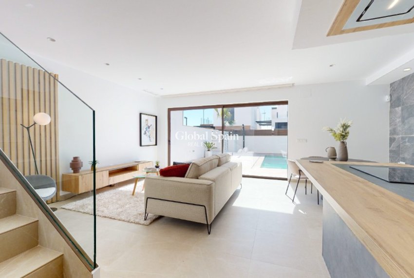 Nueva construcción  - Villa -
ALGORFA - LA FINCA GOLF / ALGORFA