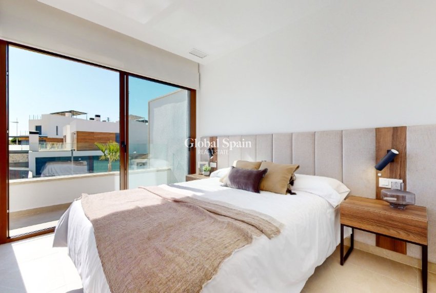 Nueva construcción  - Villa -
ALGORFA - LA FINCA GOLF / ALGORFA