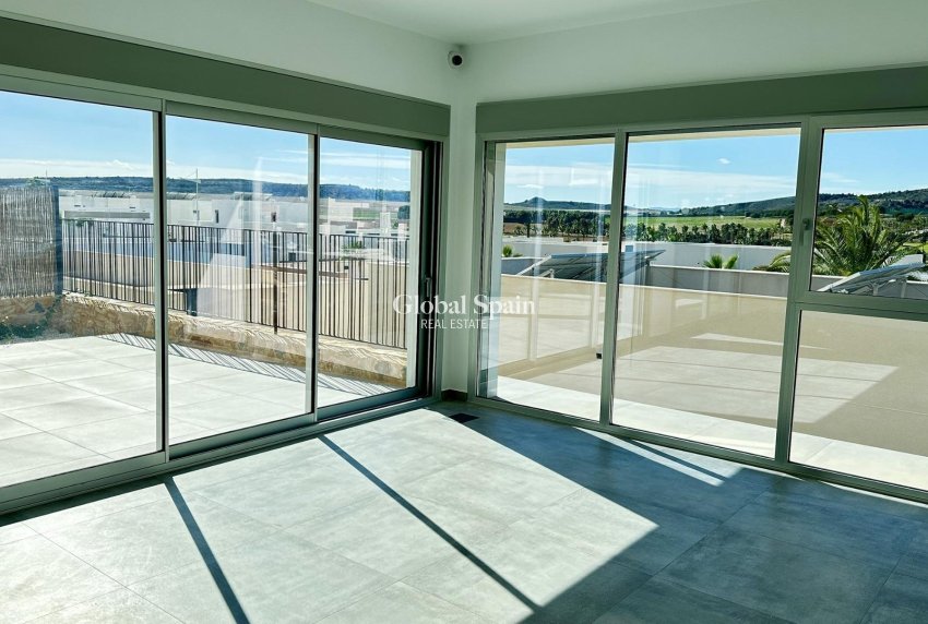 Nueva construcción  - VILLA -
ALGORFA - LA FINCA GOLF / ALGORFA