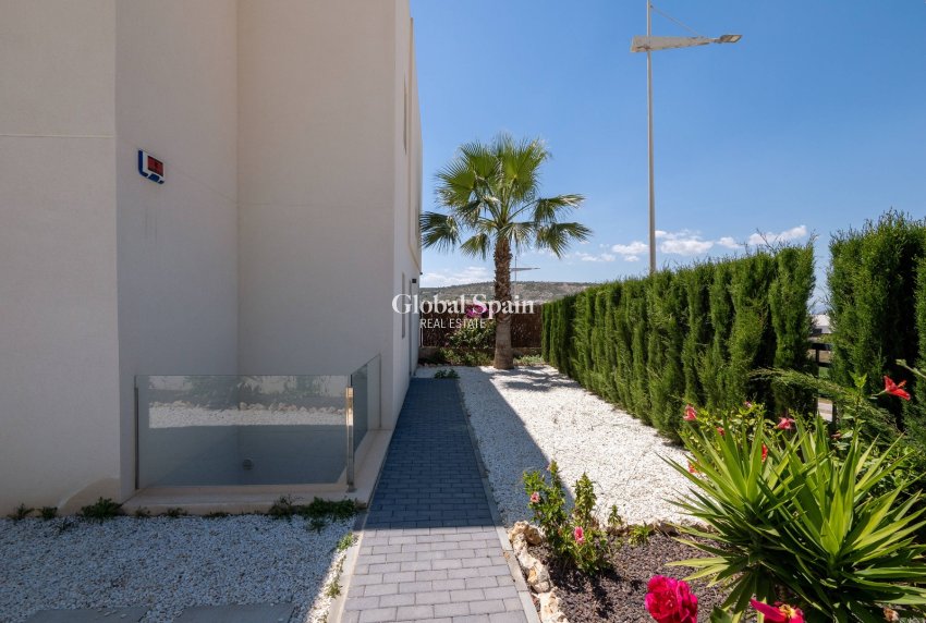 Nueva construcción  - VILLA -
ALGORFA - LA FINCA GOLF / ALGORFA