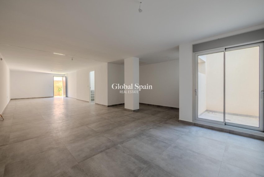 Nueva construcción  - VILLA -
ALGORFA - LA FINCA GOLF / ALGORFA