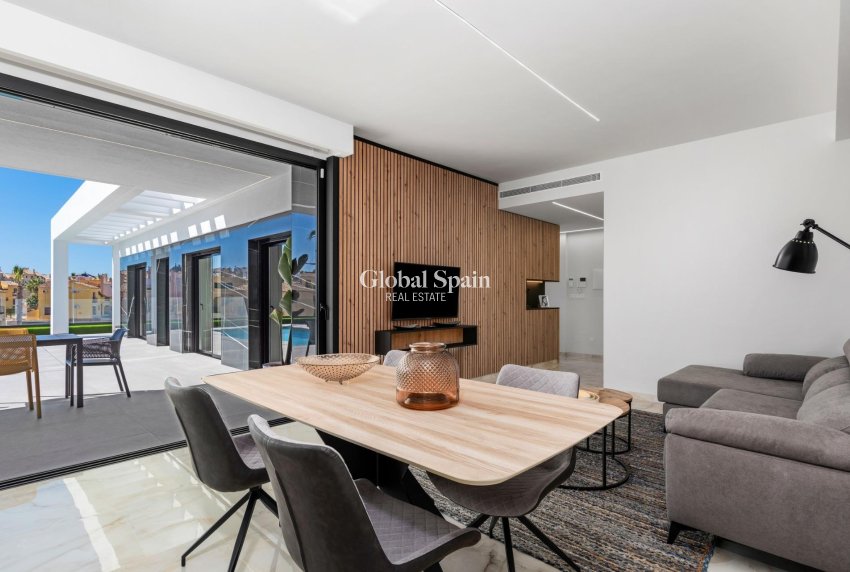 Nueva construcción  - VILLA -
ALGORFA - LA FINCA GOLF / ALGORFA