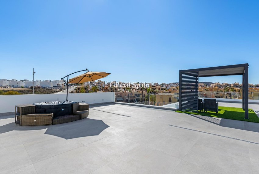 Nueva construcción  - VILLA -
ALGORFA - LA FINCA GOLF / ALGORFA