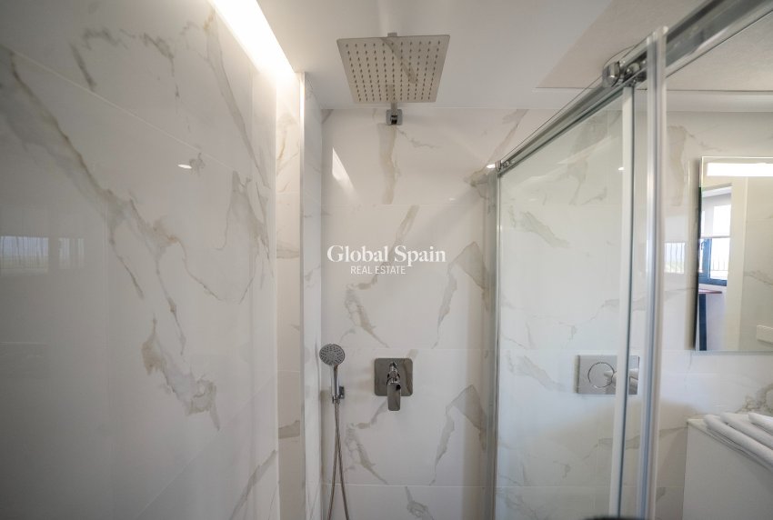 Nueva construcción  - Villa -
ALGORFA - LA FINCA GOLF / ALGORFA