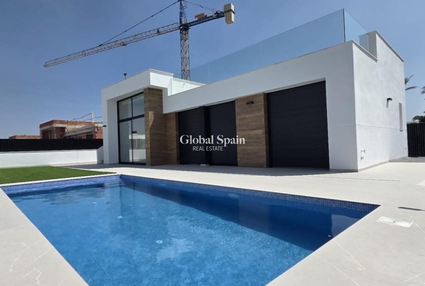 Nueva construcción  - VILLA -
ALHAMA DE MURCIA