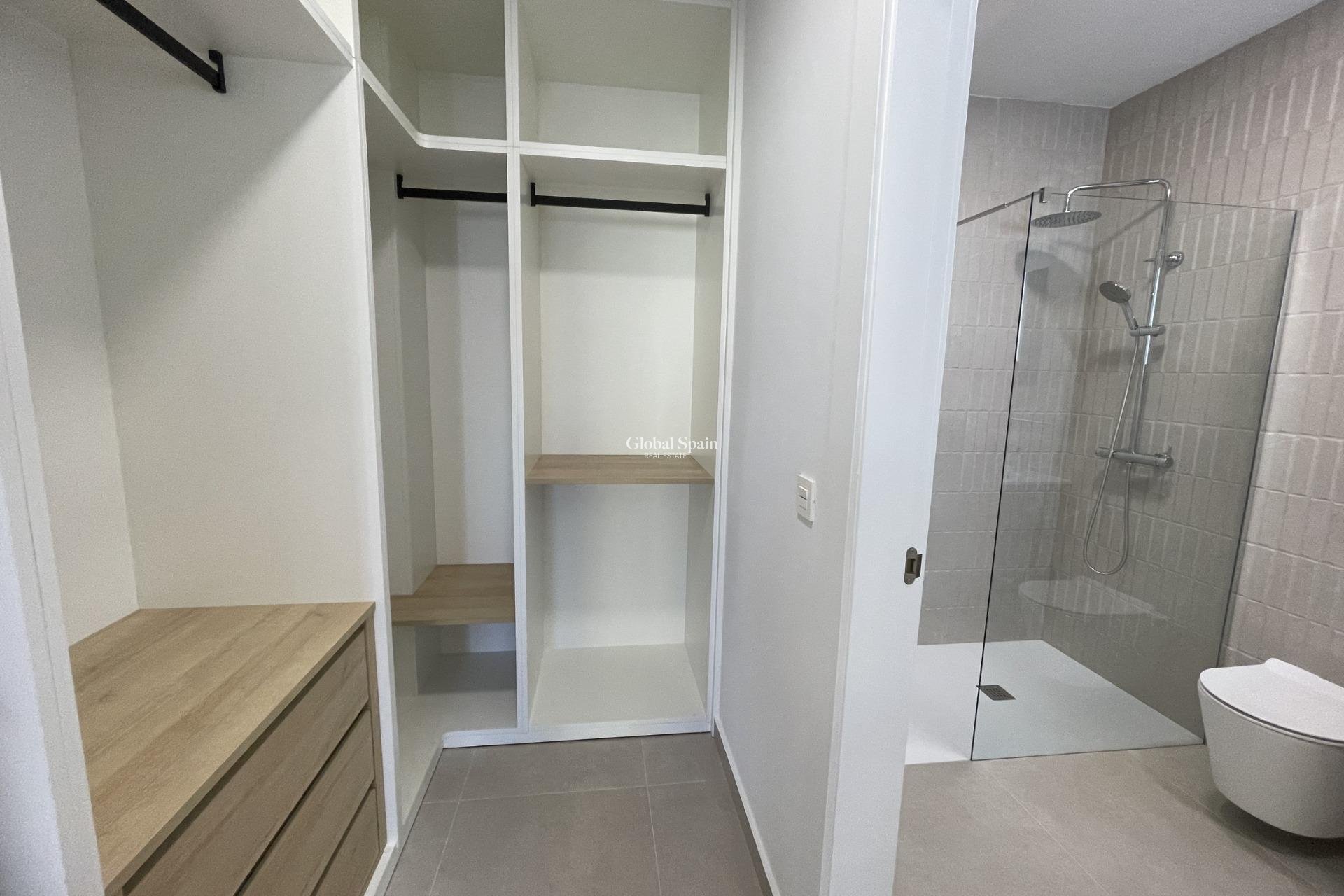 Nueva construcción  - Villa -
ALMORADÍ - Heredades