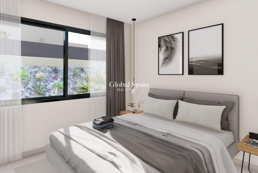 Nueva construcción  - Villa -
BAÑOS Y MENDIGO - Altaona Golf