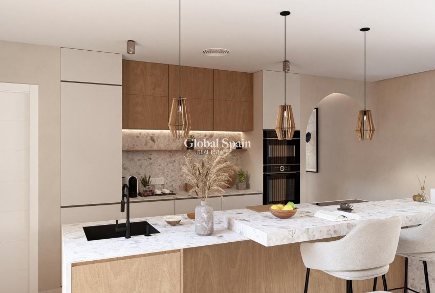 Nueva construcción  - VILLA -
BAÑOS Y MENDIGO - Altaona Golf