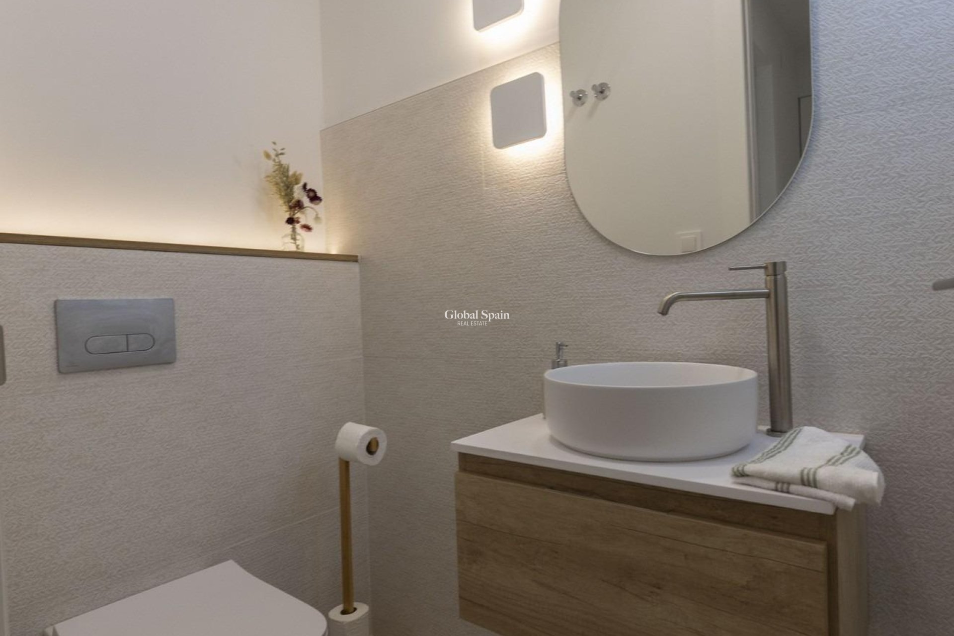 Nueva construcción  - VILLA -
BAÑOS Y MENDIGO - Altaona Golf