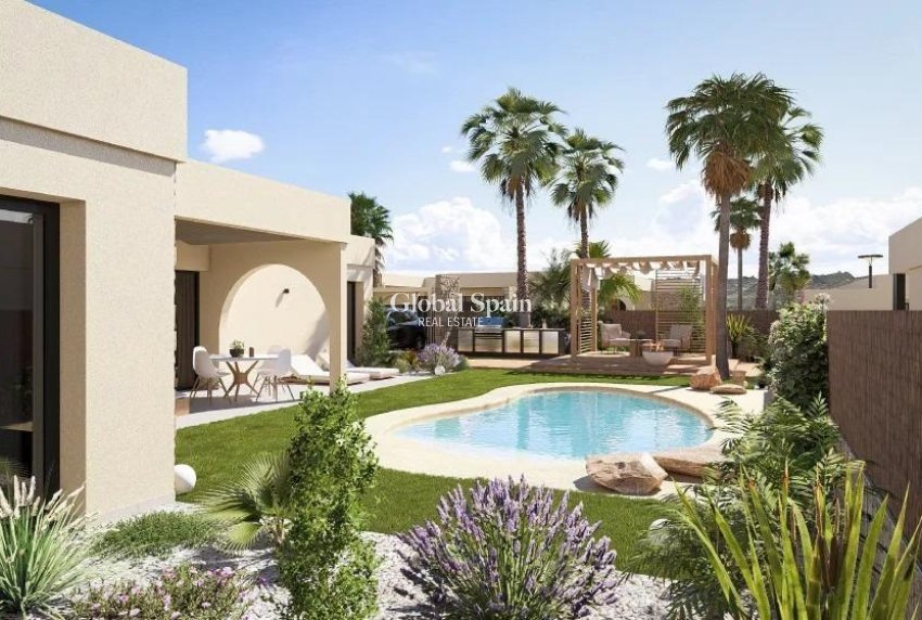 Nueva construcción  - VILLA -
BAÑOS Y MENDIGO - Altaona Golf